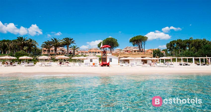 гостиница на берегу моря на Сардинии - La Villa del Re